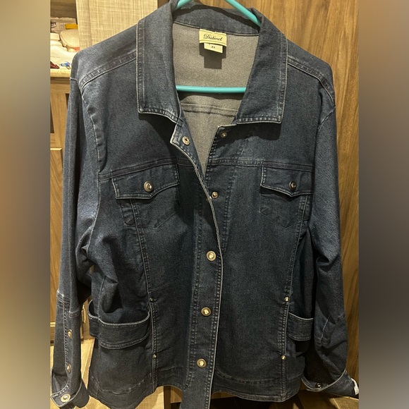 Jackets & Blazers - Distinct brand Style # 4003 - Crystal Snap Button Jacket.  Size 2X